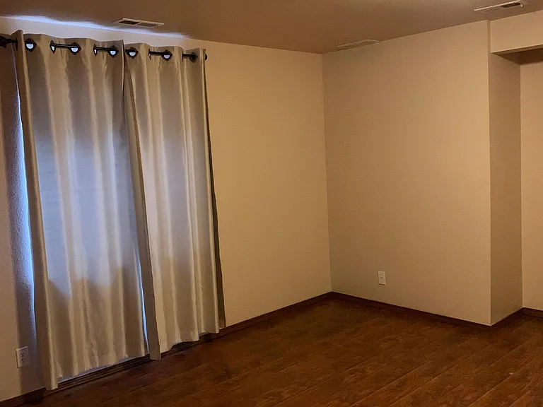 740 Maroonglen Ct — Photo 16