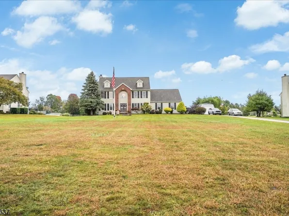 52 Washburn Rd, Mansfield Twp., NJ 07865
