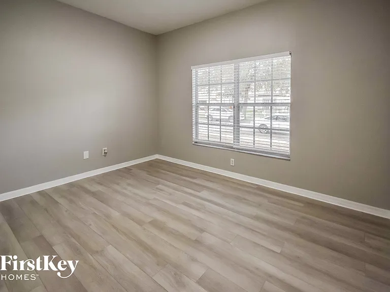 722 Parsons Pointe St — Photo 10