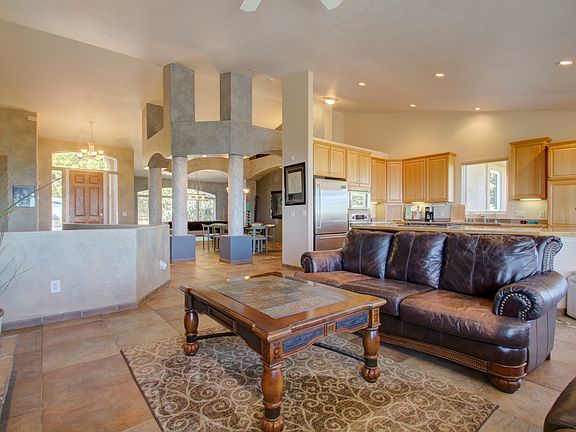 Sweeping Open Floor Plan