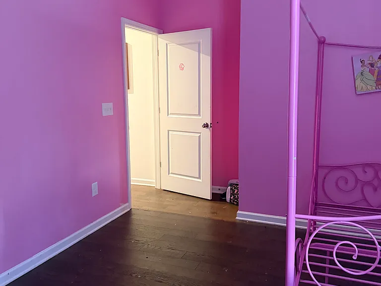 7318 Shady Tree Ct — Photo 21