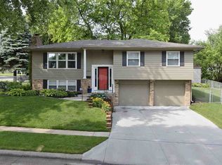 13555 Shirley St, Omaha, NE 68144