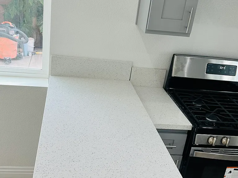 8042 Yolanda Ave — Photo 5