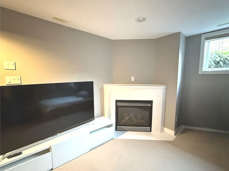 305 Grey Seal Cir — Photo 17