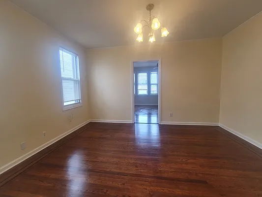 Rented by Capri Jet Realty Corp | media 4