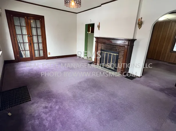 1010-1016 Vine St, Wisconsin Dells, WI 53965