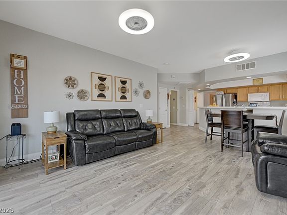 3rd image of 3604 Lisandro St Unit 201
