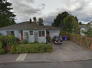 609 SE 4th St, Gresham, OR 97080