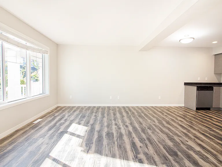100 Southview Cres #1401 — Photo 9