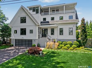 42 Puritan Rd, Fairfield, CT 06824