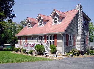 5793 State Highway 304, Ten Mile, TN 37880