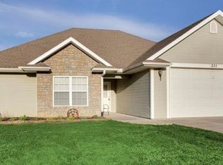 235 SE 141st Rd, Warrensburg, MO 64093