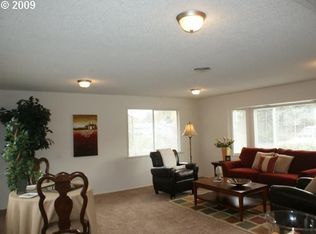 17609 NE Multnomah Dr, Portland, OR 97230