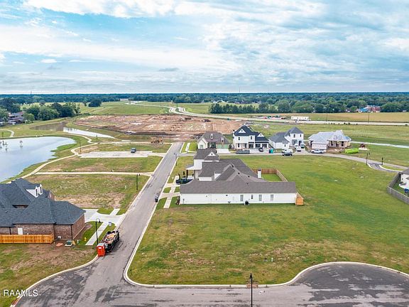 5th image of 108 Waterpointe Ln
