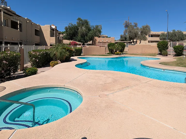 1425 E Desert Cove Ave #46 — Photo 22
