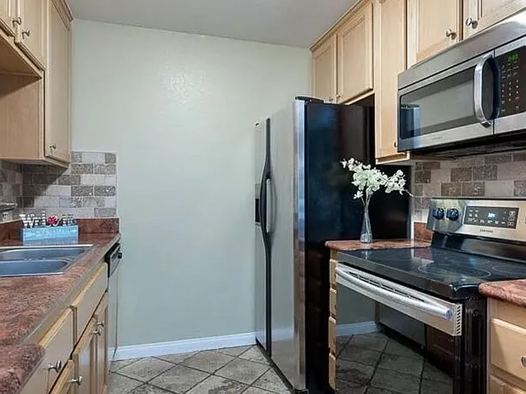 9860 Dale Ave #D2 — Photo 5