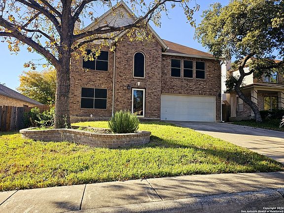 2nd image of 6915 Benward Ln