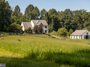 271 Hill Rd, Elverson, PA 19520