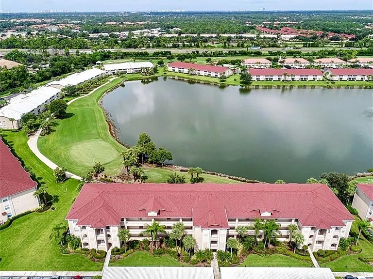 2730 Cypress Trace Cir #2826 — Photo 32