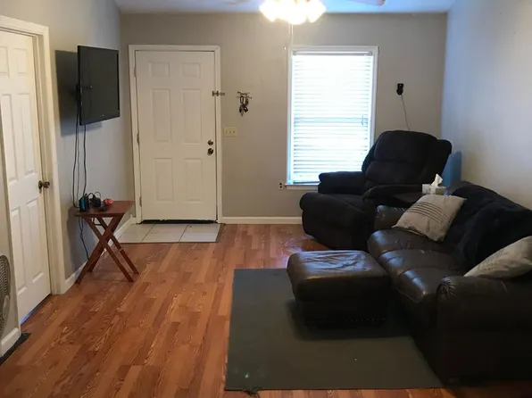 140 Lanier Dr #76, Statesboro, GA 30458