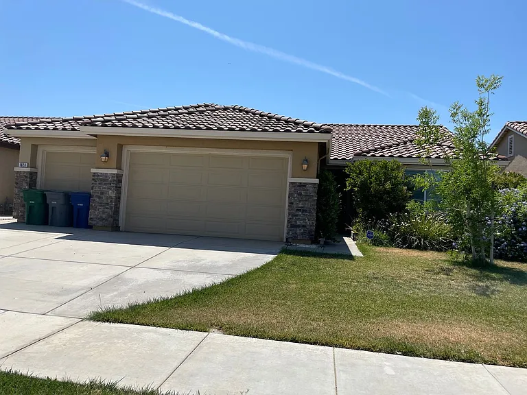 1623 Dock Ave — Photo 4