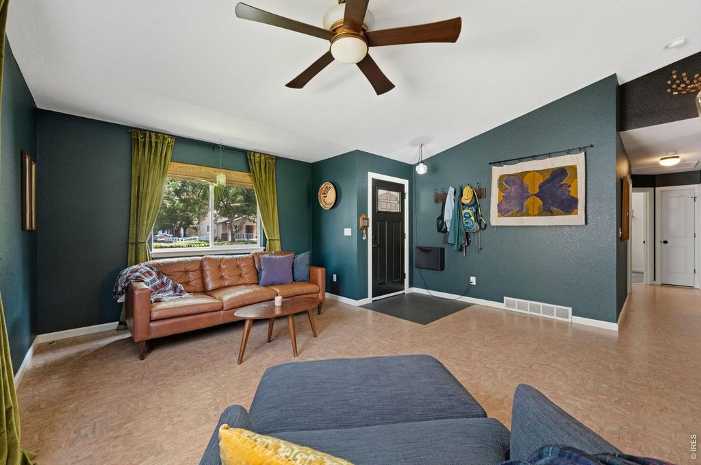 259 Calcite Ct