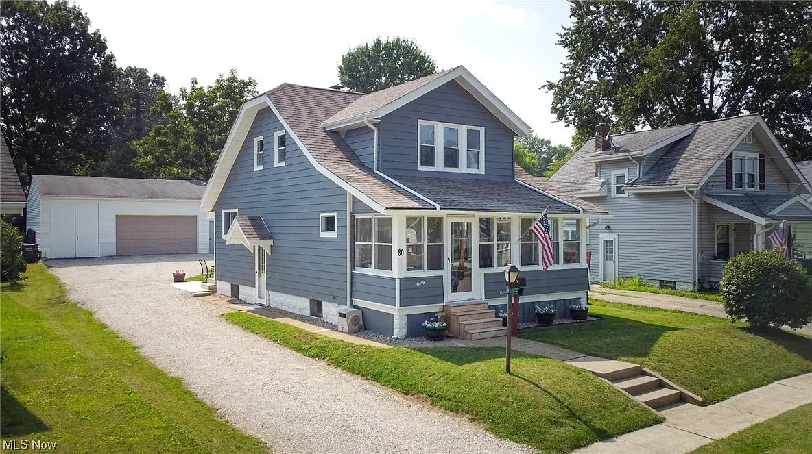 80 Waltz Dr photo 1