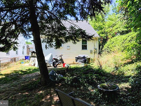 4th image of 304 S Cleveland Ave