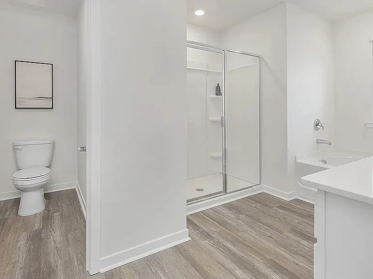 7604 Bainbridge Rd — Photo 9