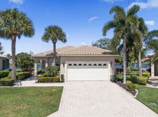 468 NW Lismore Ln, Port Saint Lucie, FL 34986