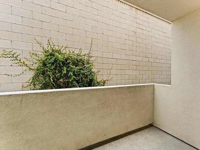 1029 S Montebello Blvd — Photo 60