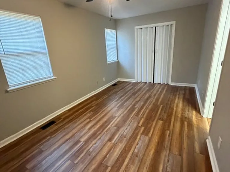 431 Sentry Oaks Dr — Photo 15