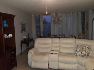 274 Calle Eucalipto, Toa Alta, PR 00953