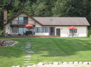 59965 Knevels Ct, Three Rivers, MI 49093
