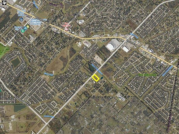 2nd image of 3521 Dixie Farm Rd
