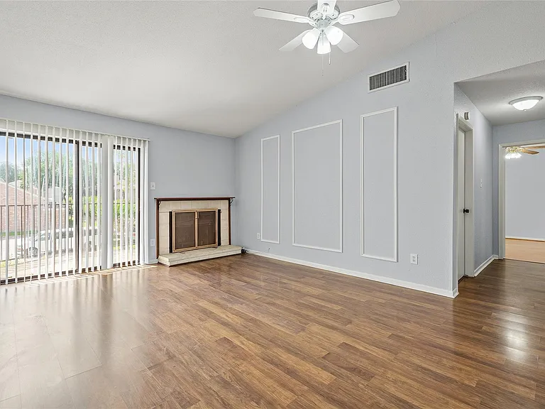 8100 Cambridge St #138 — Photo 2
