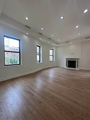 Rented by Peter R. Hungerford, LREB | media 16