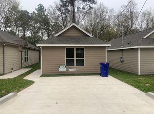 12002 Canal St, Willis, TX 77318