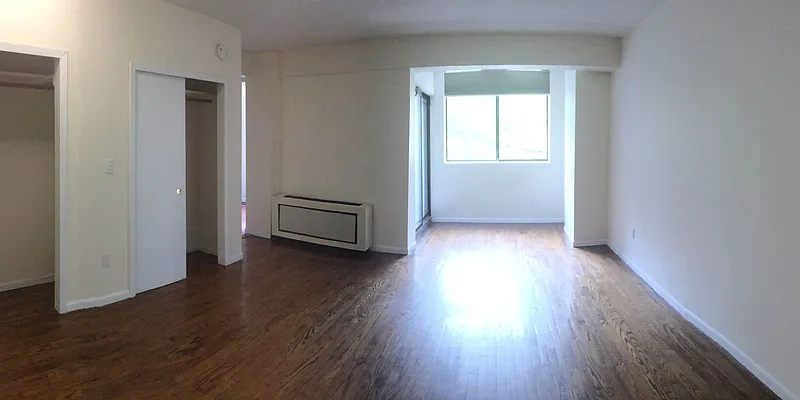 Rented by Avenues Real Estate | media 8