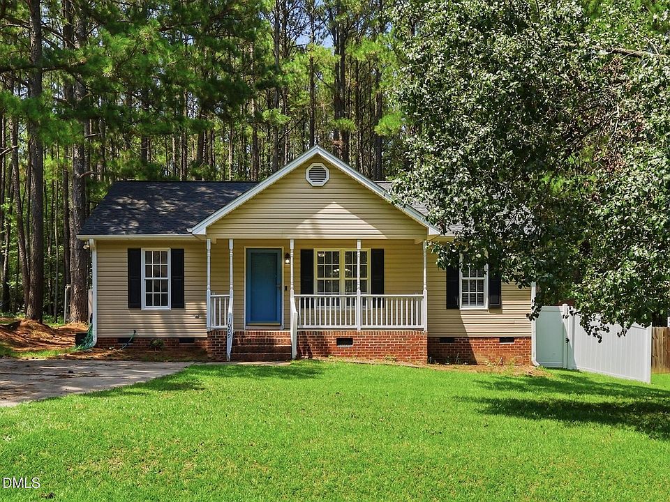 1st image of 1009 Amber Acres Ln