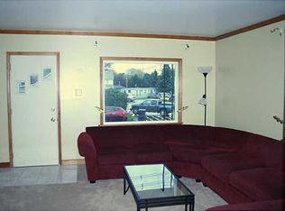 320 Hazel St, Zelienople, PA