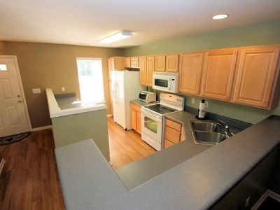 784 Rock Lake Gln, Fort Mill, SC, 29715