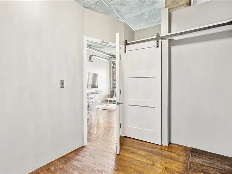 3235 Roswell Rd NE #821 — Photo 16