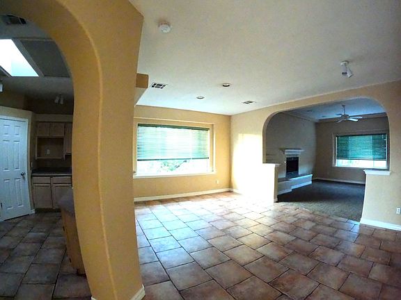 5th image of 2640 Bearcat Dr