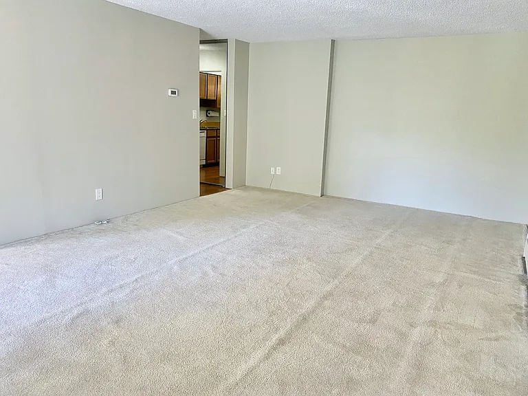 2101 McMullen Ave #508 — Photo 8