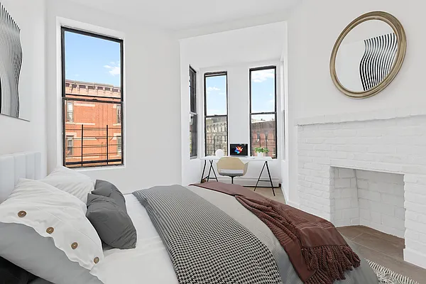 Rented by Corcoran | media 17