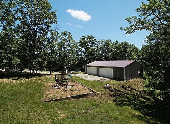 2nd image of 6285 Bridle Spur Dr