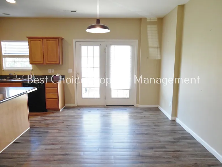 354 Moonstone Dr — Photo 8