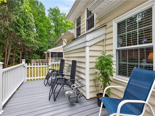 13286 Regent Park Walk, Carrollton, VA 23314