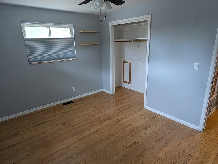 7070 Beacon Way — Photo 13